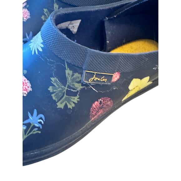 Joules Floral Rain Shoes - Picture 2 of 5
